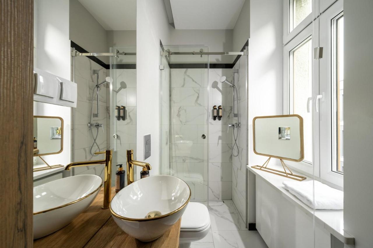 Sava Boutique Hotel วอร์ซอ ภายนอก รูปภาพ
